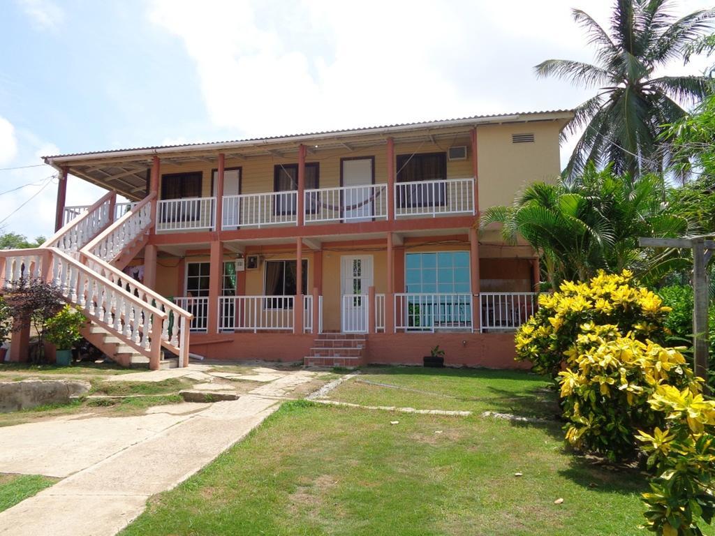 Posada Sweet Anashly Fresh Water Bay Екстериор снимка