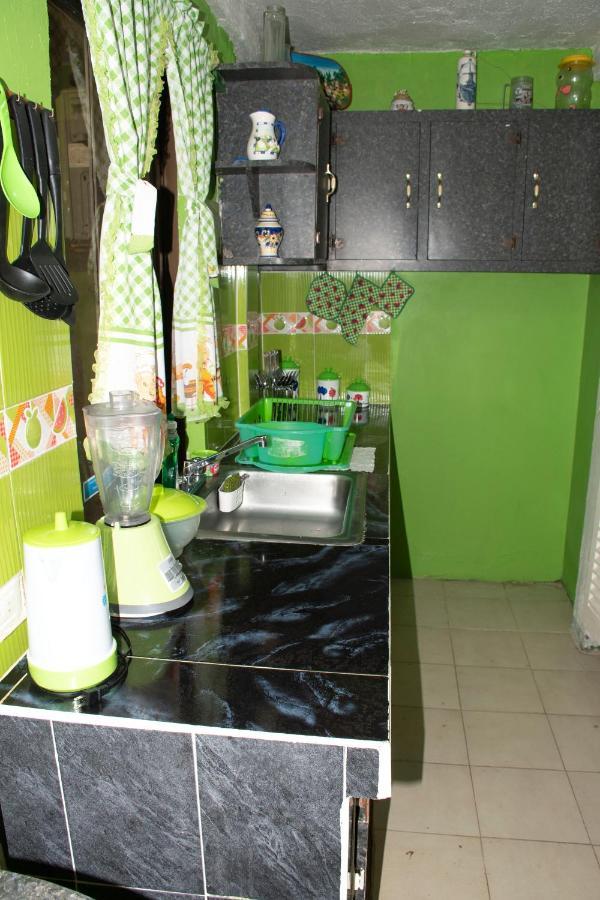 Posada Sweet Anashly Fresh Water Bay Екстериор снимка